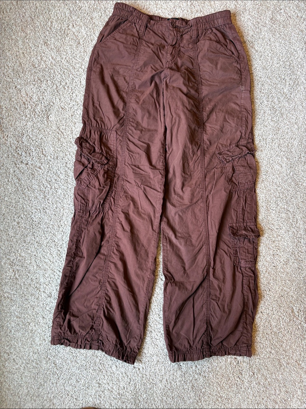 BDG urban outfitter women’s maroon Cargo Joggers - Elastic Cuffs